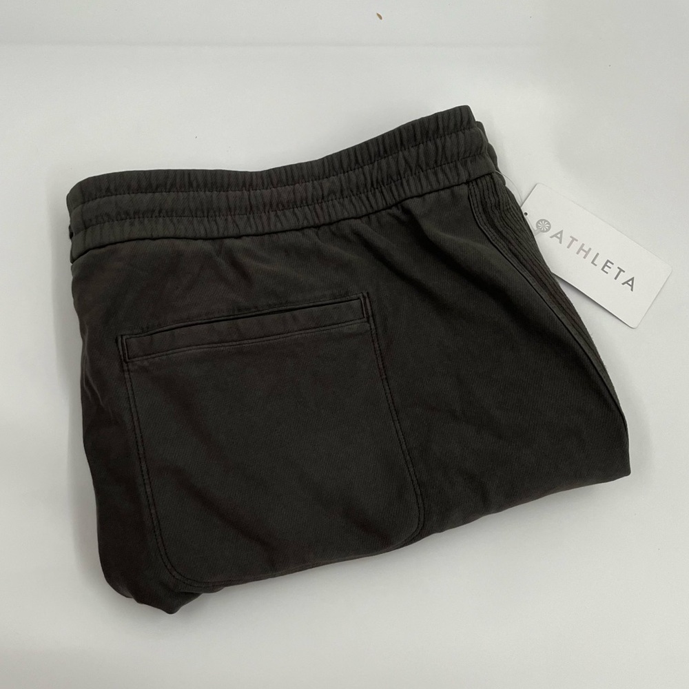 BRAND NEW Athleta Women's 26 Cotton Farallon Gray Shorts